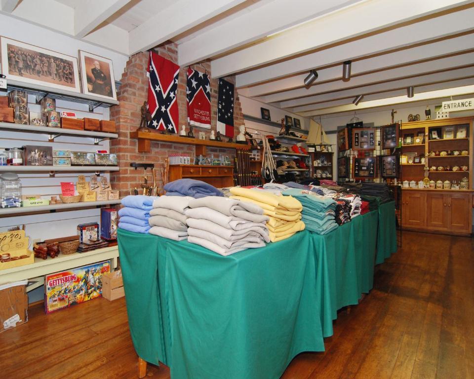 Quality Inn At General Lee'S Headquarters 盖茨堡 外观 照片